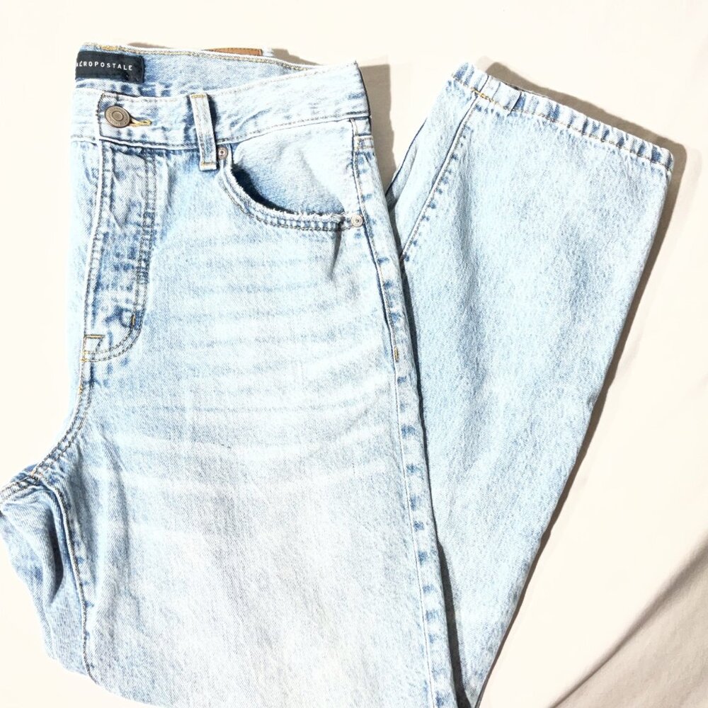 Aeropostale Light Wash High  90”s Straight Leg Jeans Womens Size 10 Regular